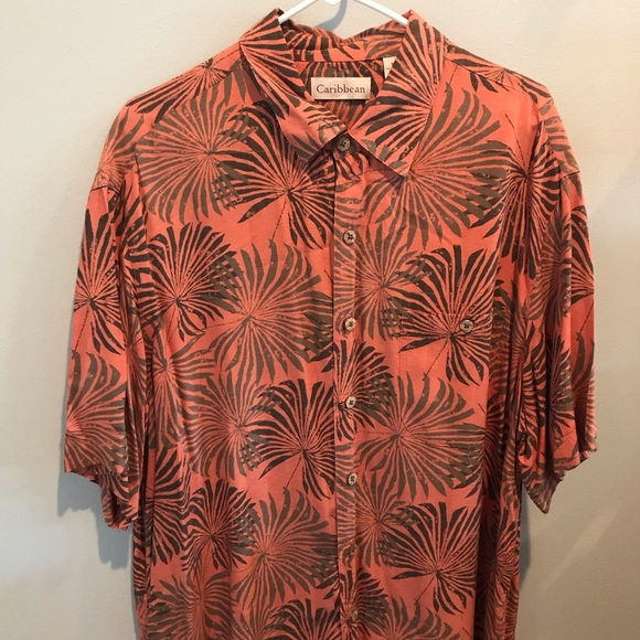 Button up - Picture 2 of 2